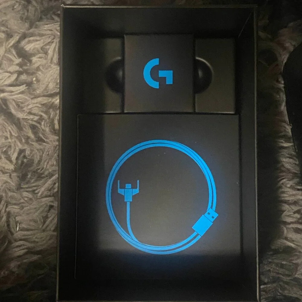 Logitech G Pro Lightweight Wireless Gaming Mouse with RGB - Black